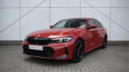 Gebruikt 2024 BMW 320e M Sport Sedan | € 41.450 (Eerlijke prijs)