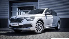 Grijs, metallic lak Gebruikt 2023 Skoda Kamiq Ambition SUV | € 21.795 (Eerlijke prijs)