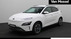 Wit Gebruikt 2023 Hyundai Kona SUV | € 22.400 (Eerlijke prijs)