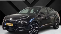 Zwart Gebruikt 2023 Citroën e-C4 Feel SUV | € 19.775 (Eerlijke prijs)