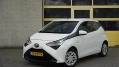 Gebruikt 2019 Toyota Aygo X-play Hatchback | € 7.750 (Goede deal)