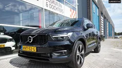 Zwart Gebruikt 2022 Volvo XC40 R-Design SUV | € 37.650 (Eerlijke prijs)