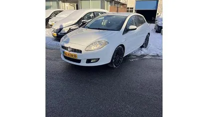 Wit Gebruikt 2009 Fiat Bravo Sport Hatchback | € 1.495 (Goede deal)