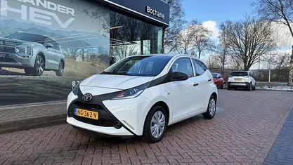 Occasion 2017 Toyota Aygo Hatchback | € 6.950 (Eerlijke prijs)