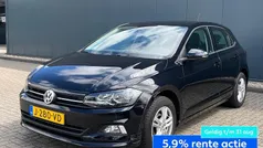 Zwart Gebruikt 2020 VW Polo Comfortline Hatchback | € 15.925 (Eerlijke prijs)