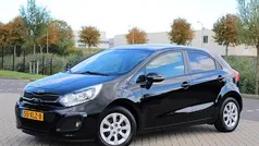 Zwart Gebruikt 2012 Kia Rio Hatchback | € 6.950 (Eerlijke prijs)