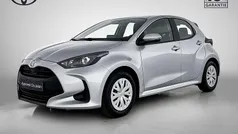 Zilver Gebruikt 2024 Toyota Yaris Hybrid Limited Hatchback | € 23.450 (Eerlijke prijs)