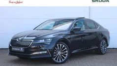 Gebruikt 2020 Skoda Superb Business Line Hatchback | € 24.750 (Eerlijke prijs)