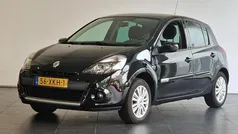 Noir etoile Gebruikt 2012 Renault Clio IV Collection Hatchback | € 5.250 (Eerlijke prijs)