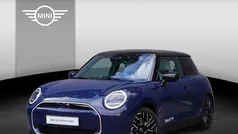 Gebruikt 2025 Mini Cooper Favoured Hatchback | € 33.400 (Eerlijke prijs)