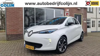 Wit (metallic) Occasion 2018 Renault Zoe Intens Hatchback | € 9.650 (Eerlijke prijs)