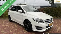 Wit Gebruikt 2017 Mercedes B180 Business MPV | € 16.940 (Eerlijke prijs)