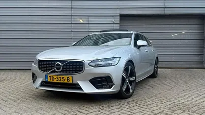 Occasion 2018 Volvo V90 Business Edition Stationwagen | € 30.395 (Eerlijke prijs)