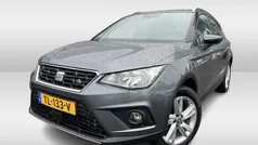 Grijs, metallic lak Gebruikt 2018 Seat Arona FR SUV | € 17.450 (Eerlijke prijs)