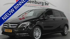 Zwart Gebruikt 2012 Mercedes B200 Ambition MPV | € 11.945 (Eerlijke prijs)