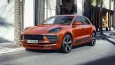 Oranje, metallic lak Gebruikt 2022 Porsche Macan SUV | € 89.750 (Eerlijke prijs)