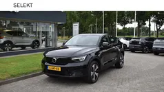 Zwart Gebruikt 2022 Volvo EC40 Plus SUV | € 32.900 (Goede deal)