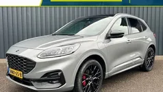 Grijs Gebruikt 2023 Ford Kuga ST-Line SUV | € 29.935 (Eerlijke prijs)