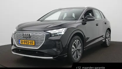 Zwart Occasion 2022 Audi Q4 e-tron Advanced SUV | € 29.900 (Eerlijke prijs)