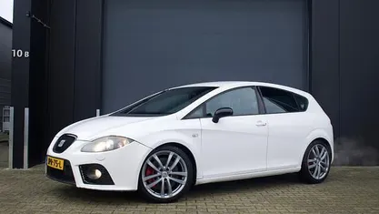 Wit Occasion 2007 Seat Leon CUPRA Hatchback | € 4.950 (Eerlijke prijs)
