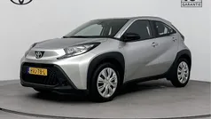 Gebruikt 2023 Toyota Aygo Limited Hatchback | € 17.495 (Eerlijke prijs)