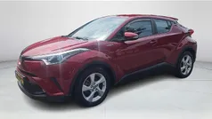 Gebruikt 2017 Toyota C-HR SUV | € 18.949 (Eerlijke prijs)