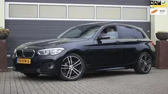 Zwart Gebruikt 2017 BMW 118 Executive Hatchback | € 16.900 (Eerlijke prijs)
