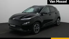Zwart Gebruikt 2023 Hyundai Kona SUV | € 22.400 (Eerlijke prijs)