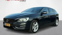 Grijs, metallic lak Gebruikt 2013 Volvo V60 Summum Stationwagen | € 9.675 (Eerlijke prijs)