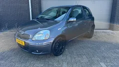 Blauw Gebruikt 2005 Toyota Yaris Hatchback | € 1.750 (Goede deal)