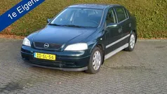 Groen Occasion 1999 Opel Astra Hatchback | € 995 (Eerlijke prijs)