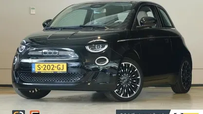 Zwart Gebruikt 2022 Fiat 500e La Prima Hatchback | € 18.400 (Super prijs)