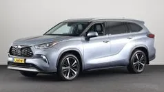 Moon dust silver metallic (1k5) (grijs metallic) Gebruikt 2021 Toyota Highlander Premium SUV | € 52.945 (Eerlijke prijs)