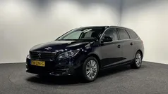 Blauw Gebruikt 2018 Peugeot 308 Allure Stationwagen | € 10.400 (Eerlijke prijs)