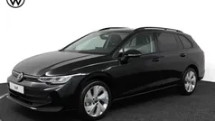 Zwart, metallic lak Nieuw 2024 VW Golf VIII Business Stationwagen | € 35.900 (Eerlijke prijs)