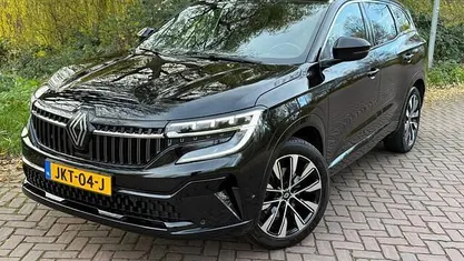 Zwart Gebruikt 2024 Renault Espace Techno SUV | € 32.950 (Eerlijke prijs)