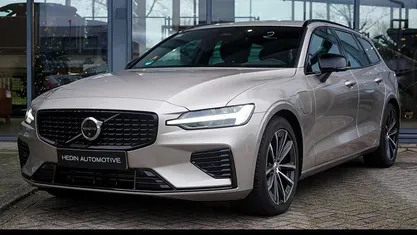 Occasion Volvo V60 Plus 349 PK (256 kW) 2025 Grijs Stationwagen