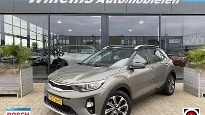 Grijs Gebruikt 2019 Kia Stonic SUV | € 12.750 (Eerlijke prijs)