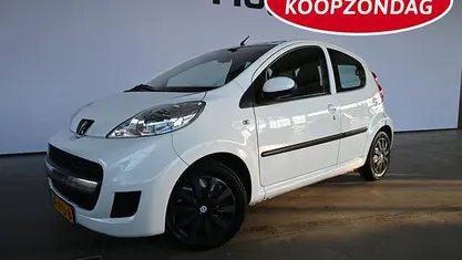 Occasion Peugeot 107 68 PK (50 kW) 2011 Wit Hatchback