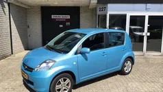 Blauw, metallic lak Gebruikt 2009 Subaru Justy Comfort Hatchback | € 2.499 (Eerlijke prijs)