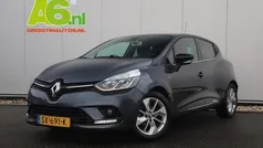Grijs, metallic lak Gebruikt 2018 Renault Clio IV Intens Hatchback | € 10.900 (Eerlijke prijs)