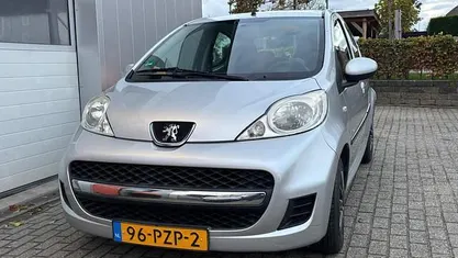 Gebruikt 2011 Peugeot 107 Hatchback | € 2.799 (Eerlijke prijs)