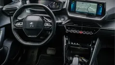 Wit Gebruikt 2021 Peugeot e-2008 Allure SUV | € 17.890 (Goede deal)