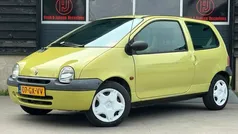 Gebruikt 2001 Renault Twingo Expression Hatchback | € 1.495 (Eerlijke prijs)