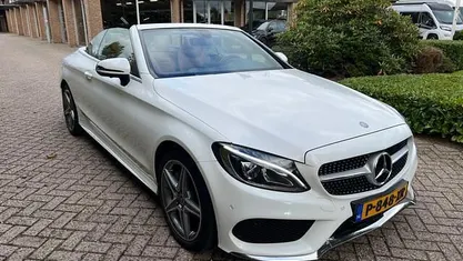 Wit Occasion 2017 Mercedes C250 AMG Cabriolet | € 25.950 (Eerlijke prijs)