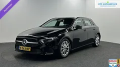 Zwart Gebruikt 2020 Mercedes A180 Business Hatchback | € 23.000 (Goede deal)