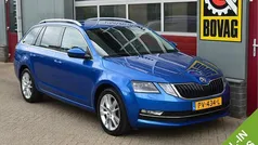 Blauw Gebruikt 2017 Skoda Octavia Business Line Stationwagen | € 17.445 (Eerlijke prijs)
