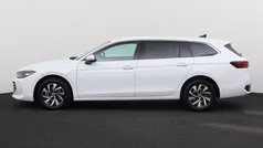 Gebruikt 2024 VW Passat Business Stationwagen | € 38.495 (Eerlijke prijs)