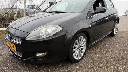 Zwart Occasion 2011 Fiat Bravo Business Hatchback | € 2.499 (Super prijs)