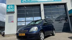 Gebruikt 2004 Toyota Yaris Hatchback | € 2.850 (Eerlijke prijs)